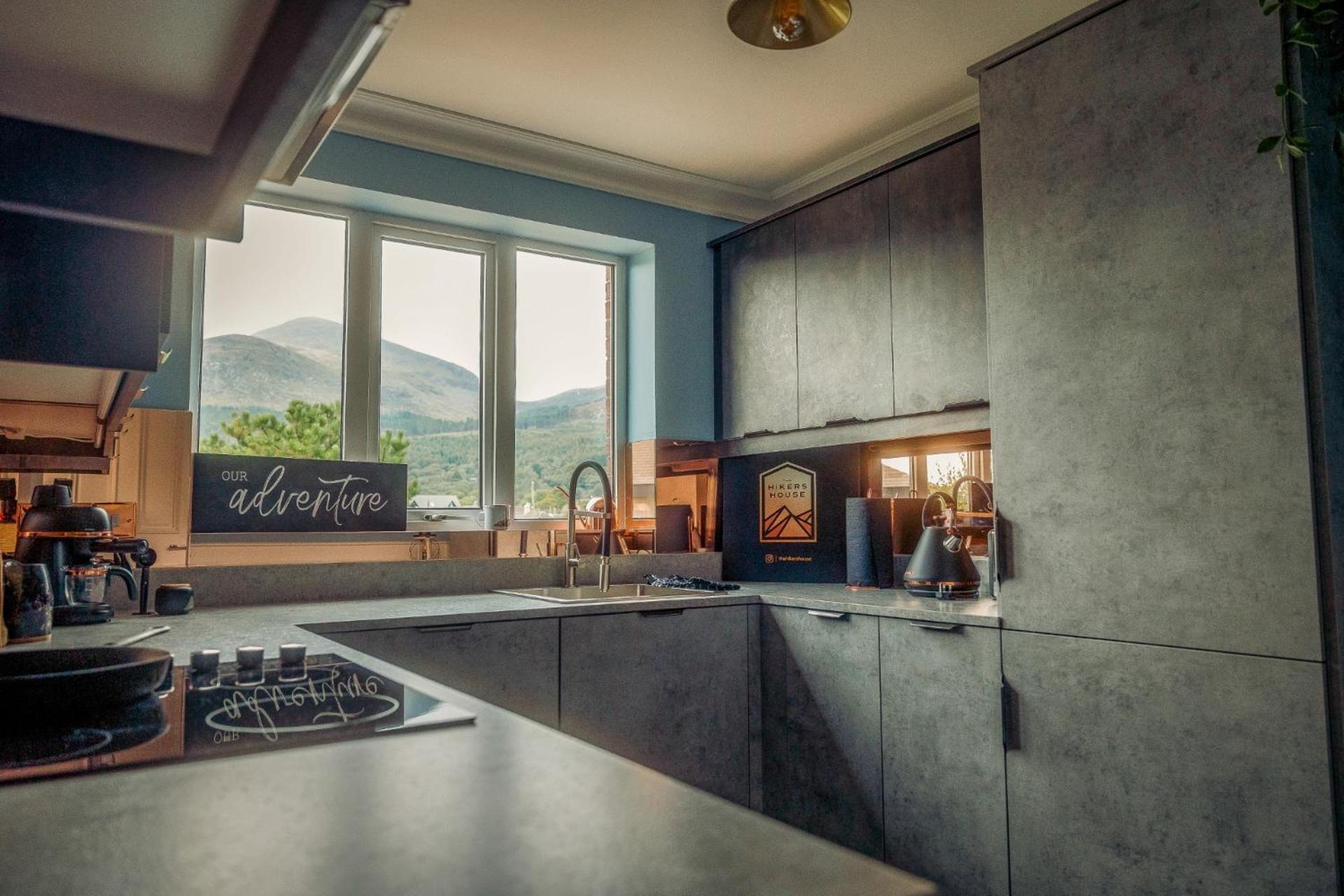 The Hikers House Villa Newcastle  Exteriör bild
